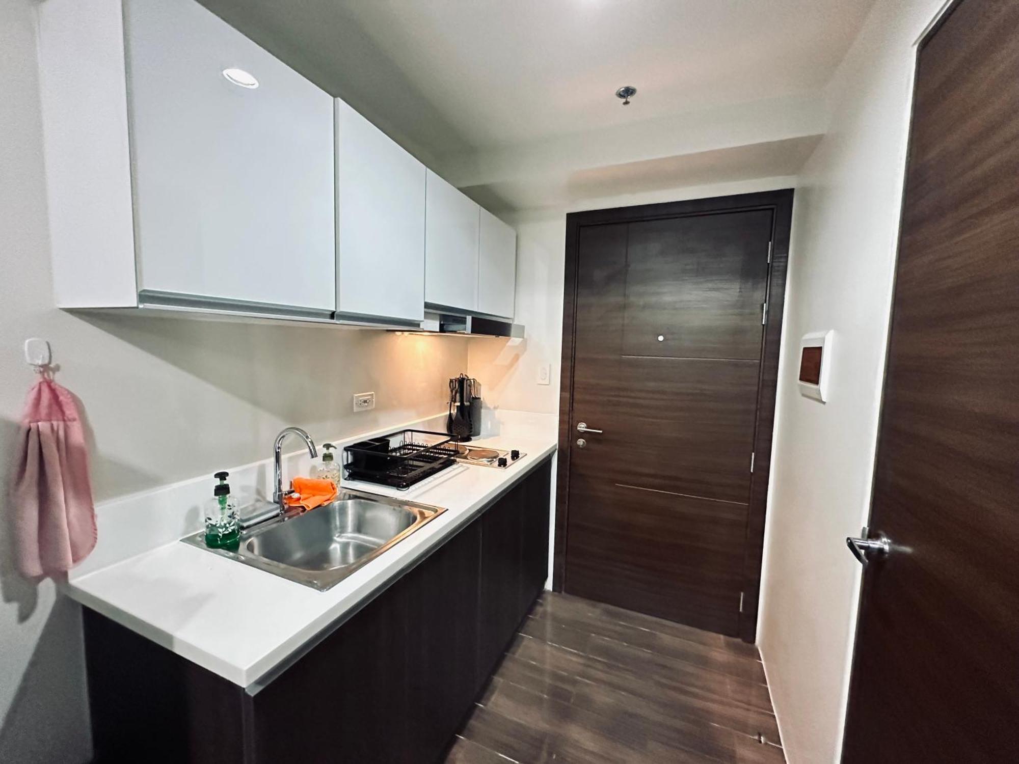 Heart Of Makati, Fully Furnished Condo, Cbd Central Location Makati City Exterior photo